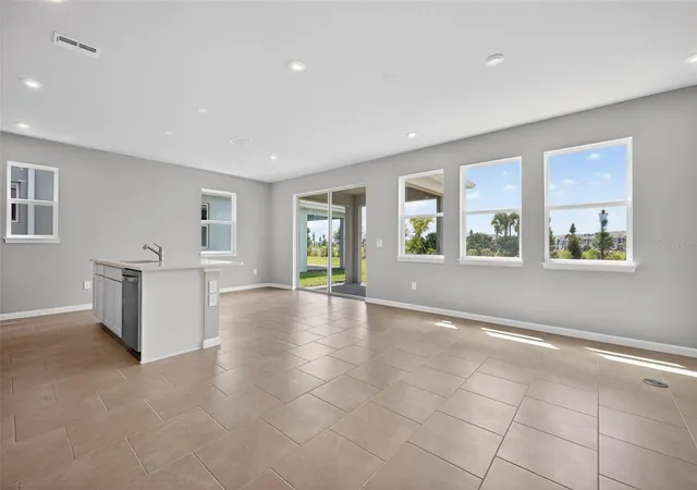 Photo 4 of Single family home for sale at 13109 Oxeye Ln, Parrish, FL 34219 | MLS# TB8487169 | Listing updated on 2026-10-28