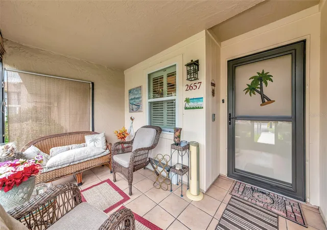 Listing Photo 4 - Condo for sale in building located at 2657 Woodgate Ln, SARASOTA, FL 34231 - Unit #E4