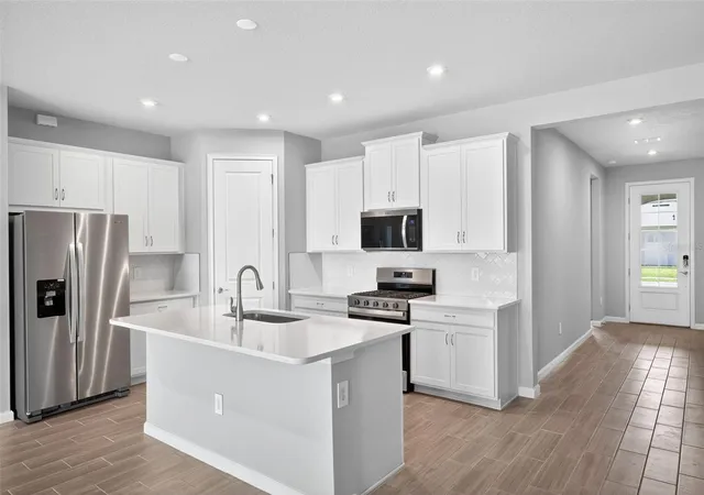 Photo 4 of Single family home for sale at 9243 Aurelia Ave, Parrish, FL 34219 | MLS# TB8487185 | Listing updated on 2026-10-28