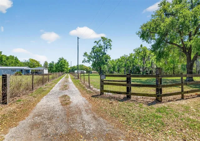 5th image of 32510 Whitney Rd, Leesburg, FL 34748 | MLS# G5109672