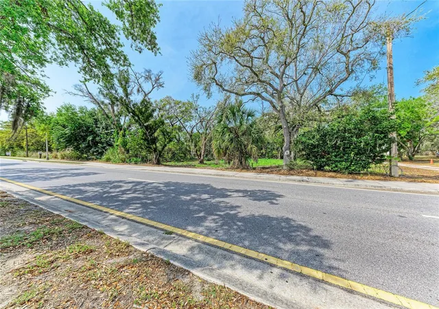 Photo 3 of Land for sale at 820 S Beneva Rd, Sarasota, FL 34232 | MLS# A4686434 | Listing updated on 2026-07-05