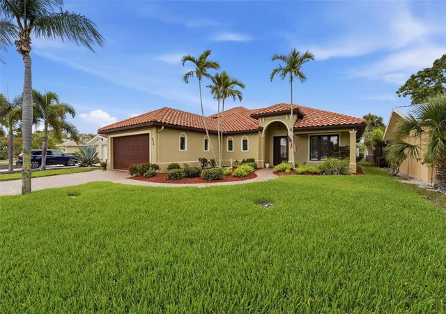 2nd image of 424 Pensacola Rd, Venice, FL 34285 | MLS# N6143442