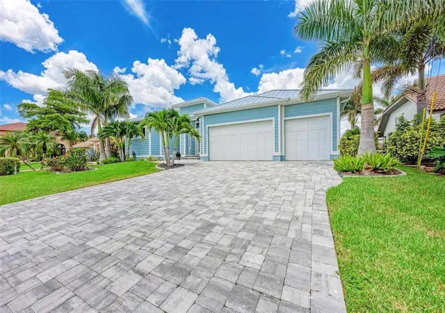 Homes for sale in Punta Gorda, FL | 1430 Sea Gull Ct, Punta Gorda, FL 33950 | MLS# A4686436
