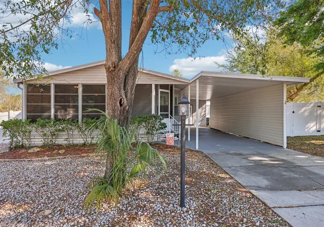 Homes for sale in De Bary, FL | 39 Maplehurst Ave, De Bary, FL 32713 | MLS# O6391167