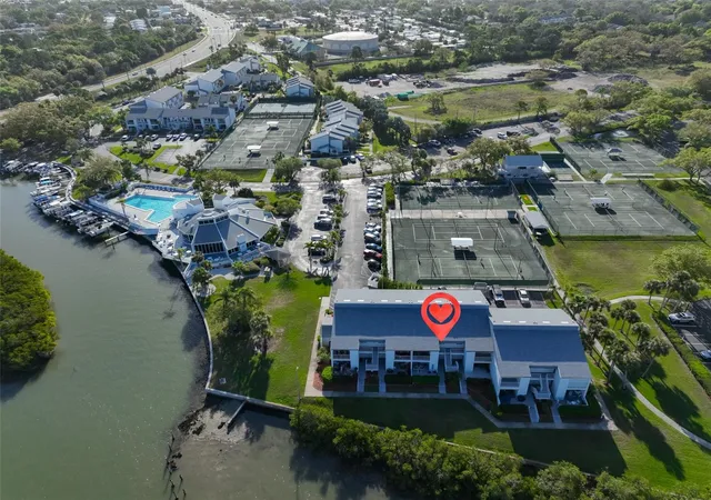 2nd image of 14800 Walsingham Rd, Largo, FL 33774