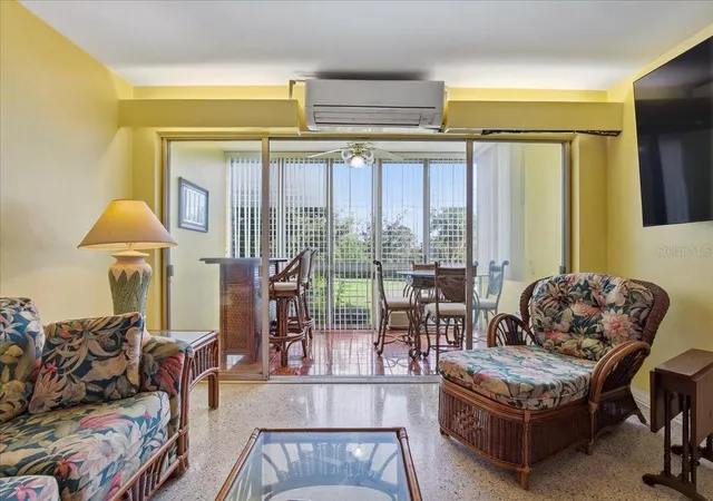 3rd image of 200 N Betty Ln #1C, Clearwater, FL 33755 | MLS# A4686445