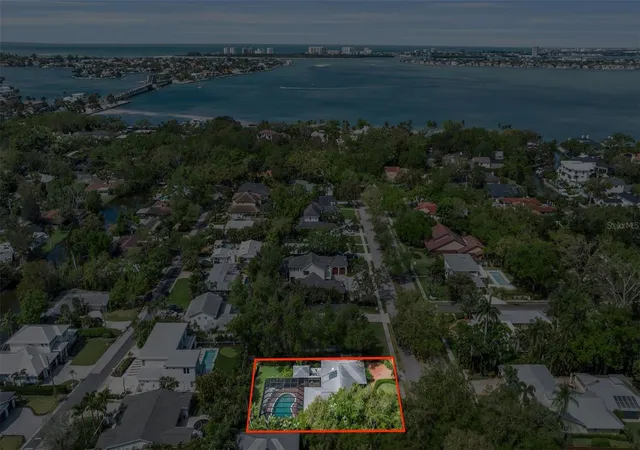 4th image of 1714 South Dr, Sarasota, FL 34239 | MLS# A4686448