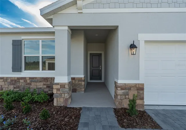 Photo 2 of Sale Pending at 10161 Huntingnet Way, Leesburg, FL 34748 | MLS# O6391200 | Listing updated on 2026-10-02