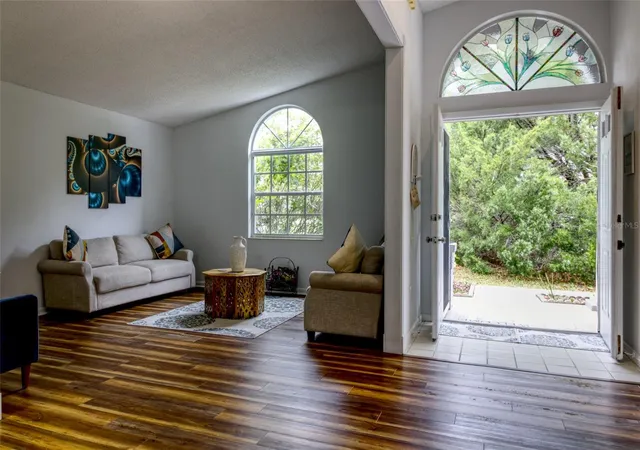 Photo 2 of Single family home for sale at 2 Seagirt Ct, Palm Coast, FL 32164 | MLS# FC316961 | Listing updated on 2026-09-20