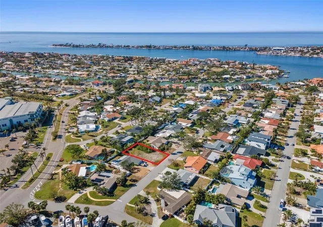 Homes for sale in Saint Petersburg, FL | 164 2nd St W, Saint Petersburg, FL 33715 | MLS# TB8487264