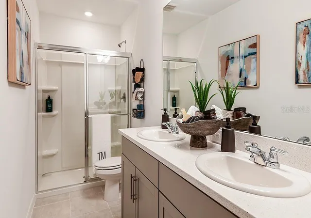 4th image of 10621 Orbit Ter, Sarasota, FL 34241 | MLS# A4686473