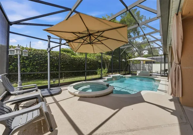 3rd image of 979 Counts Crest Cir, Apopka, FL 32712 | MLS# O6391238