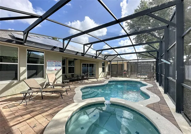Homes for sale in Davenport, FL | 1346 Yorkshire Ct, Davenport, FL 33896 | MLS# S5145933