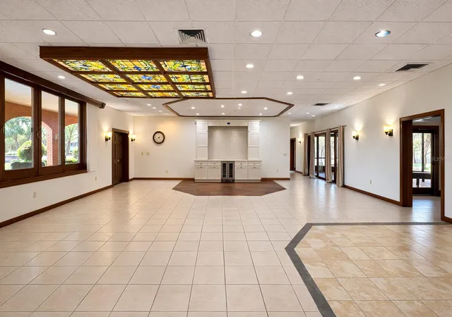 Photo 3 of Single family home for sale at 6 Palm Way, Haines City, FL 33844 | MLS# O6391258 | Listing updated on 2026-08-11