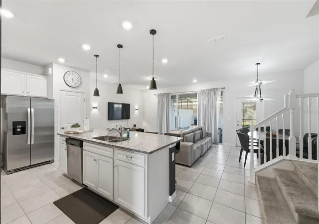 Photo 3 of Townhouse for sale at 236 Jetty Way, Davenport, FL 33897 | MLS# O6391286 | Listing updated on 2026-09-18