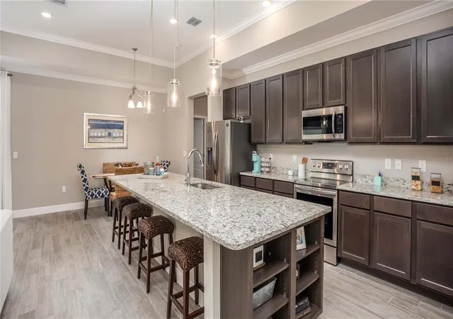 4th image of 902 Buckeye Dr, Lady Lake, FL 32159 | MLS# O6391307