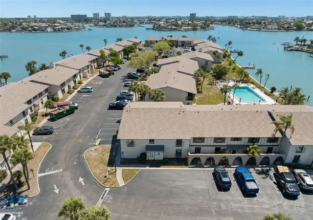 Photo 2 of Condo for sale at 505 Plz Seville Ct #11, Treasure Island, FL 33706 | MLS# TB8487379 | Listing updated on 2026-10-07