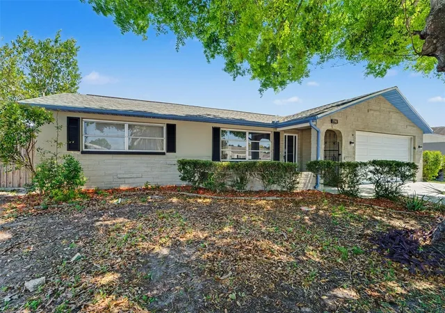 Photo 3 of Single family home for sale at 7744 Waterford St, New Port Richey, FL 34653 | MLS# O6391316 | Listing updated on 2026-10-15