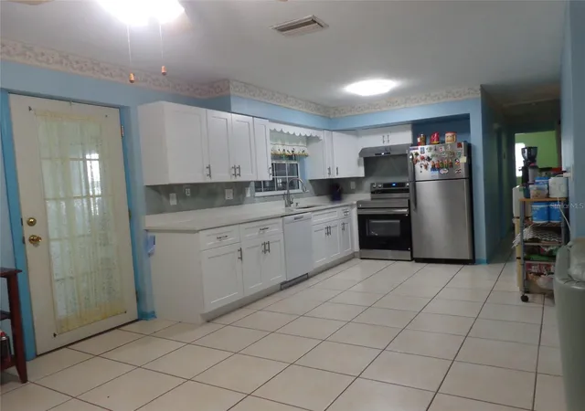 Photo 3 of Single family home for sale at 6165 26th Avenue N, St Petersburg, FL 33710 | MLS# TB8487425 | Listing updated on 2026-07-25