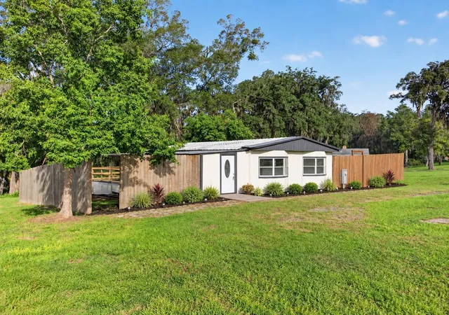 Photo 1 of Single family home for sale at 6287 Magnolia St, Keystone Heights, FL 32656 | MLS# GC538554 | Listing updated on 2026-10-08