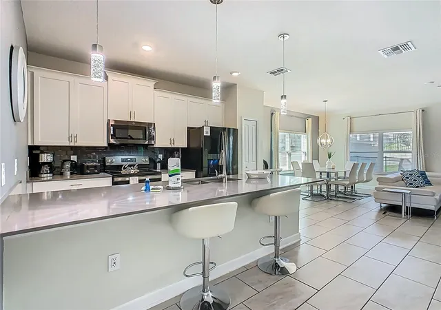 Photo 2 of Townhouse for sale at 1264 Challenge Dr #1264, Davenport, FL 33896 | MLS# O6391355 | Listing updated on 2026-07-18