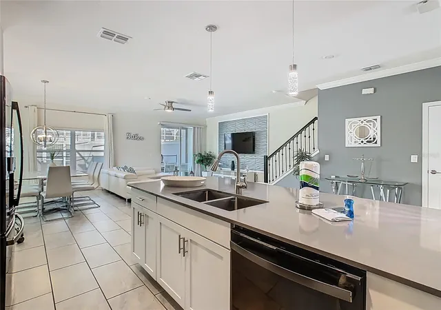 Photo 3 of Townhouse for sale at 1264 Challenge Dr #1264, Davenport, FL 33896 | MLS# O6391355 | Listing updated on 2026-07-18