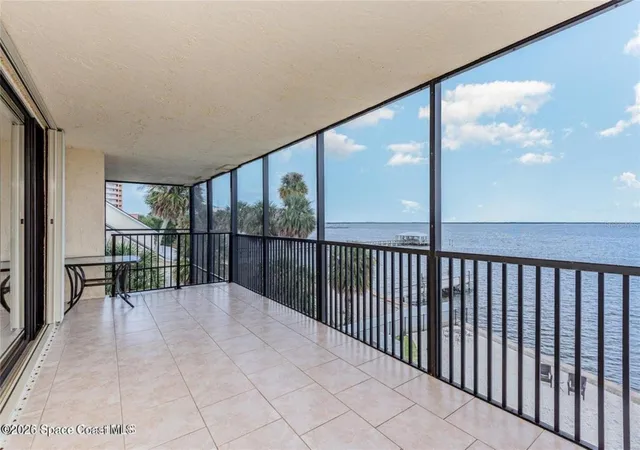 3rd image of 525 Indian River Ave, Titusville, FL 32796