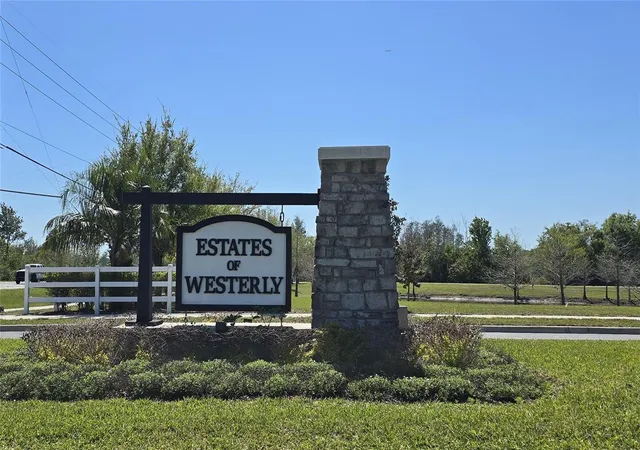 4th image of 5629 Western Sun Dr, Saint Cloud, FL 34771 | MLS# O6391381