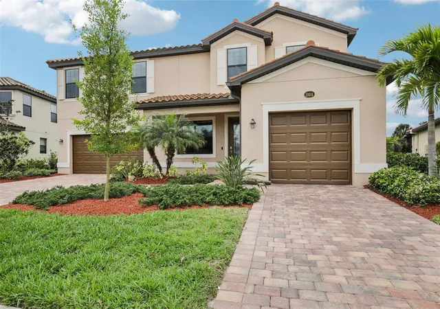 3rd image of 20604 Benissimo Dr, Venice, FL 34293 | MLS# A4686532