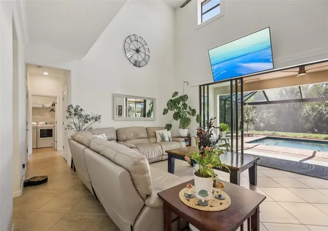 5th image of 20604 Benissimo Dr, Venice, FL 34293 | MLS# A4686532