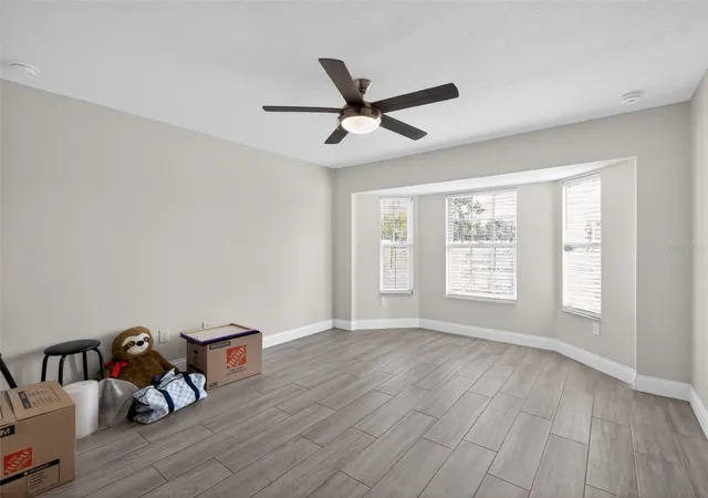 Photo 3 of Single family home for sale at 854 Fisher Rd, Ocklawaha, FL 32179 | MLS# O6391394 | Listing updated on 2026-09-17