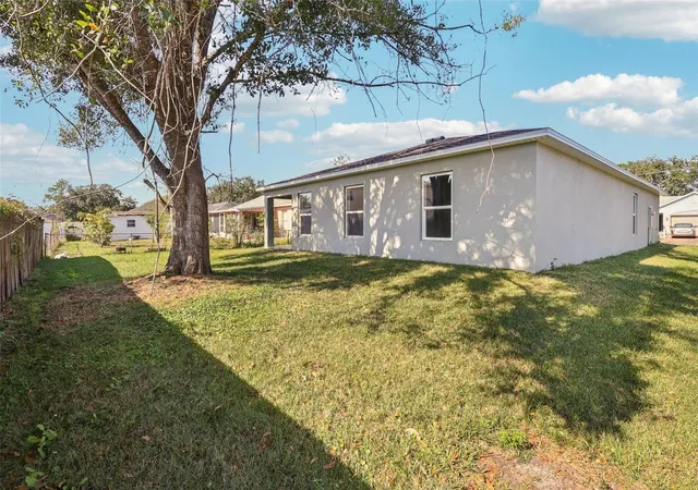 Homes for sale in Sebring, FL | 1341 Stone Ridge Cir, Sebring, FL 33870 | MLS# C7523511