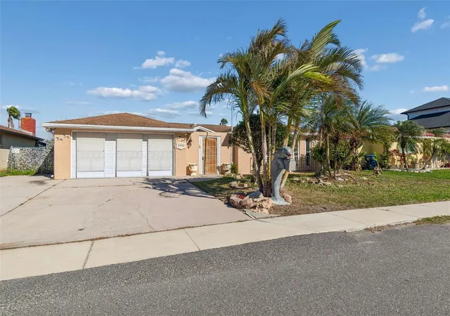 Photo 2 of Single family home for sale at 9900 Is Harbor Dr, Port Richey, FL 34668 | MLS# TB8487509 | Listing updated on 2026-09-02