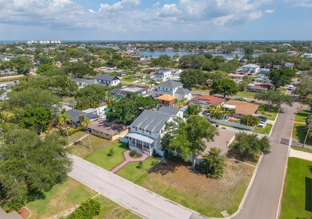 45th image of 808 39th Ave Ne, Saint Petersburg, FL 33703 | MLS# TB8487519
