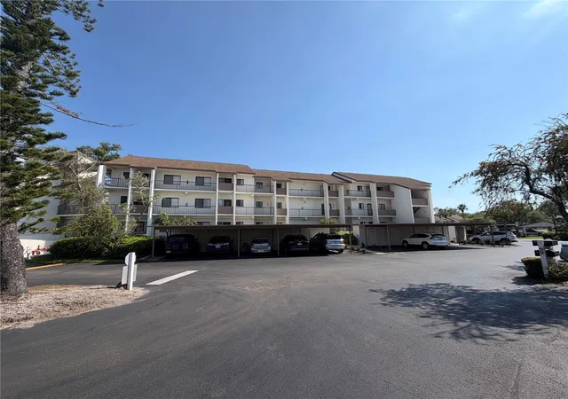 Photo 2 of Condo for sale at 832 Bird Bay Way #113, Venice, FL 34285 | MLS# N6143459 | Listing updated on 2026-09-20