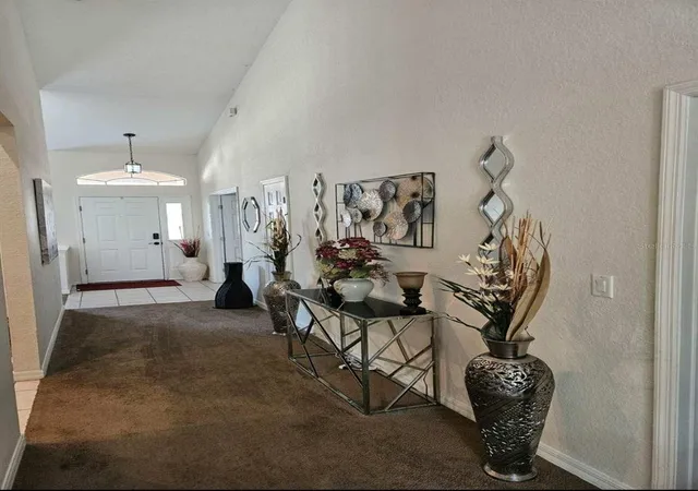 Photo 4 of Single family home for sale at 5419 Oxford Manor Cir, Lakeland, FL 33810 | MLS# L4960341 | Listing updated on 2026-07-13