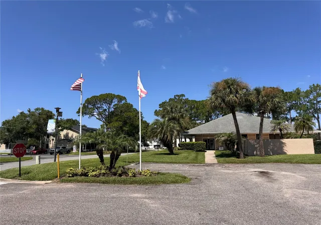Listing Photo 2 - Condo for sale in building located at 6007 Scotchwood Gln, ORLANDO, FL 32822 - Unit #32