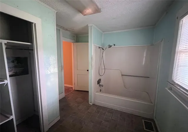 14th image of 177 E 3rd Ave, Pierson, FL 32180 | MLS# V4947952