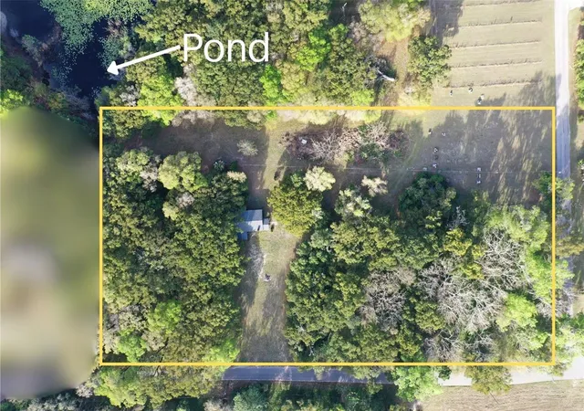 2nd image of 177 E 3rd Ave, Pierson, FL 32180 | MLS# V4947952
