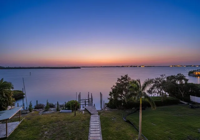 Photo 3 of Single family home for sale at 10218 46th Avenue W, Bradenton, FL 34210 | MLS# A4686579 | Listing updated on 2026-08-25