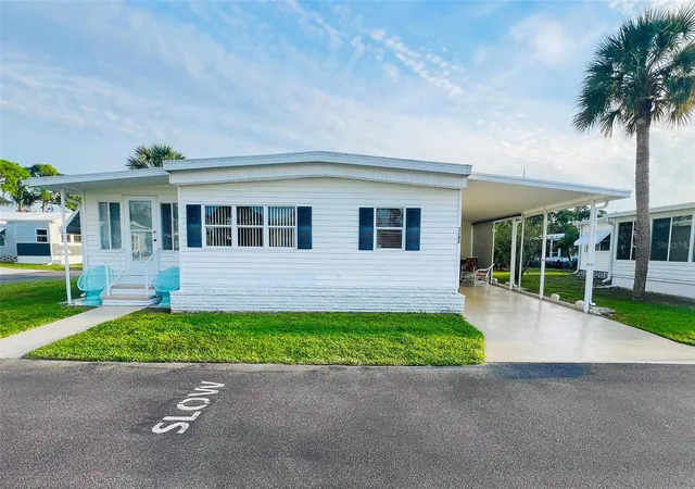 Manufactured home for sale at 2282 Piazza Dr #117, SARASOTA, FL 34238 | MLS# TB8487622