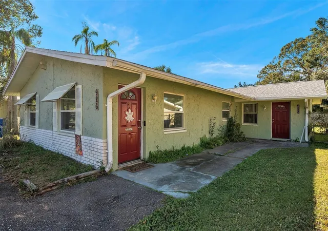 1st image of 926 Lake Palms Dr, Largo, FL 33771 | MLS# TB8487667