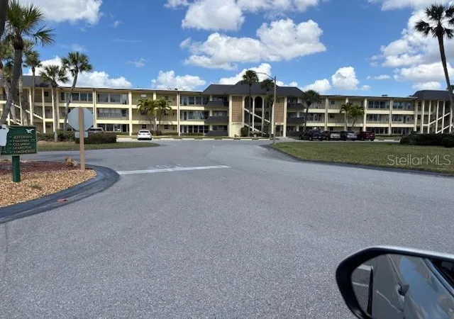 Homes for sale in St Petersburg, FL | 4700 Cove Cir #203, St Petersburg, FL 33708 | MLS# TB8487707
