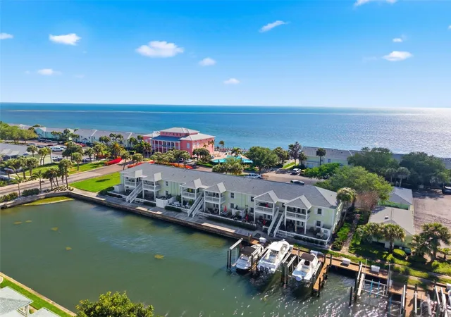 Photo 1 of Condo for sale at 5005 Coquina Key Dr Se #E, St Petersburg, FL 33705 | MLS# TB8487712 | Listing updated on 2026-09-05