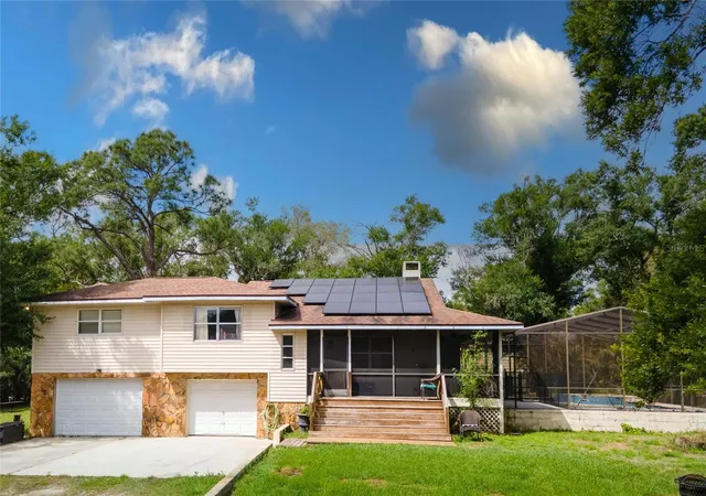 Photo 1 of Single family home for sale at 1143 Meyers Rd, Venice, FL 34292 | MLS# A4686619 | Listing updated on 2026-09-14