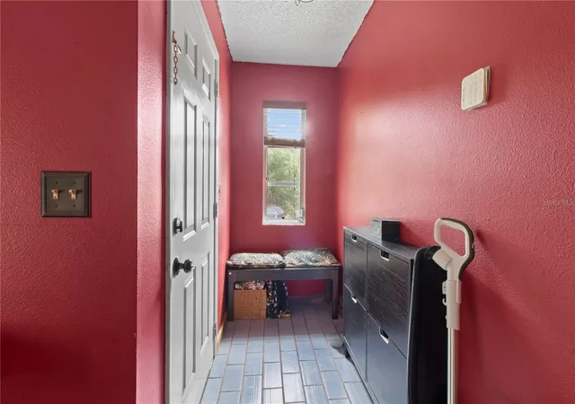 Photo 3 of Single family home for sale at 1143 Meyers Rd, Venice, FL 34292 | MLS# A4686619 | Listing updated on 2026-09-14