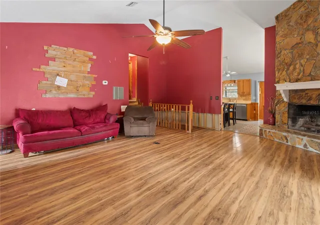 Photo 3 of Single family home for sale at 1143 Meyers Rd, Venice, FL 34292 | MLS# A4686619 | Listing updated on 2026-09-14