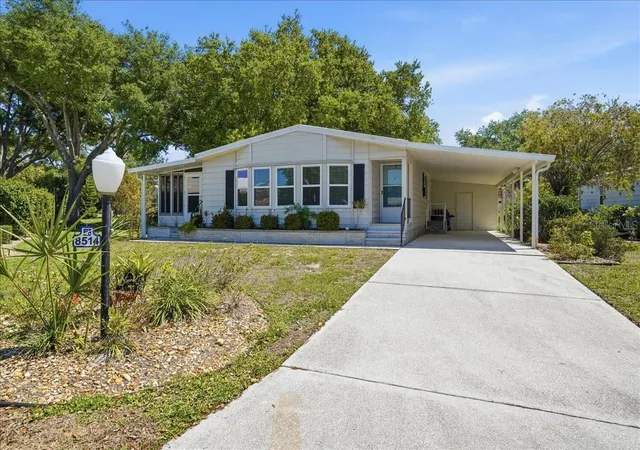 5th image of 8514 Monarch Pl, Palmetto, FL 34221 | MLS# A4686624
