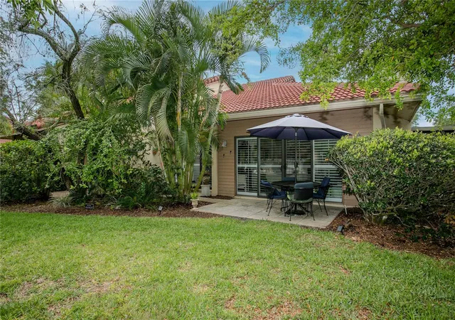 Photo 4 of Sale Pending at 1732 Kestral Park Way S #43, Sarasota, FL 34231 | MLS# A4686630 | Listing updated on 2026-08-03