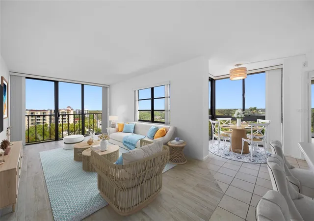 Photo 3 of Sale Pending at 500 N Osceola Ave #810, Clearwater, FL 33755 | MLS# TB8487792 | Listing updated on 2026-09-14